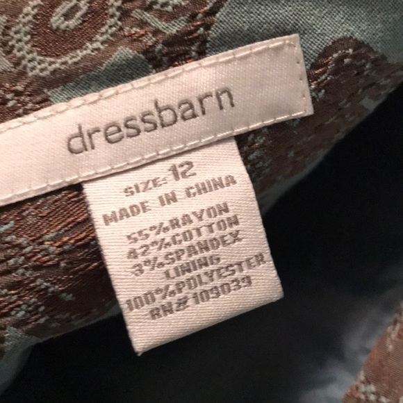 Embroidered swirl Skirt - Picture 3 of 3